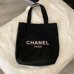 Vintage Chanel Parfums or Makeup Tote